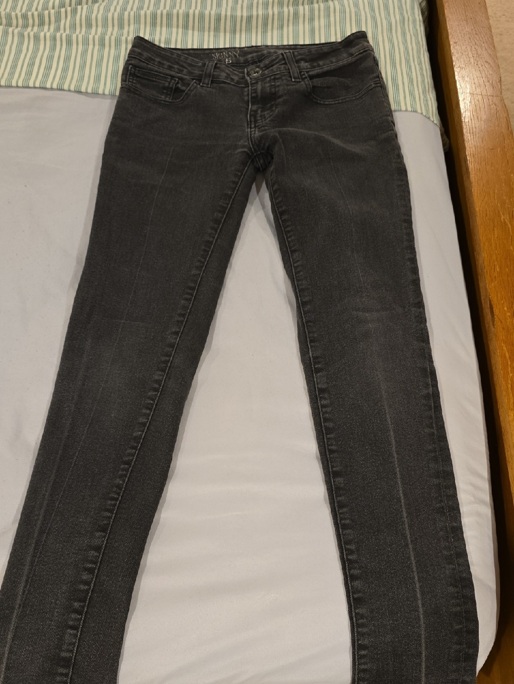 Vans Women's Charcoal Skinny Jeans